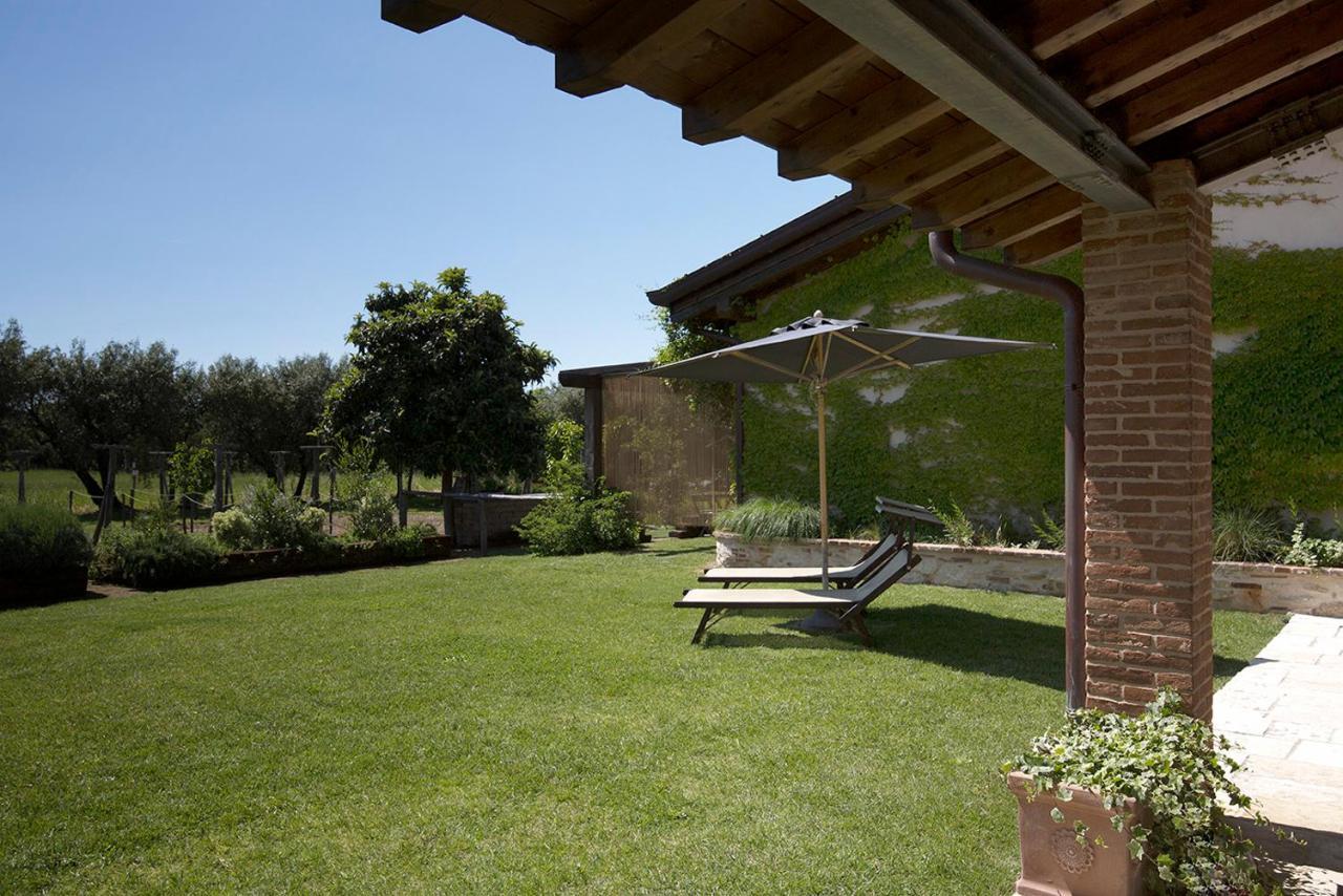 Olimagio Farm Stay With Animals And 25M Pool, Beach At Cycling Distance Pietrasanta Exterior foto