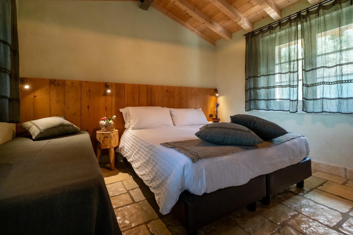 Olimagio Farm Stay With Animals And 25M Pool, Beach At Cycling Distance Pietrasanta Exterior foto
