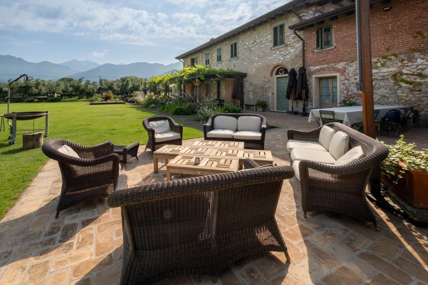 Olimagio Farm Stay With Animals And 25M Pool, Beach At Cycling Distance Pietrasanta Exterior foto