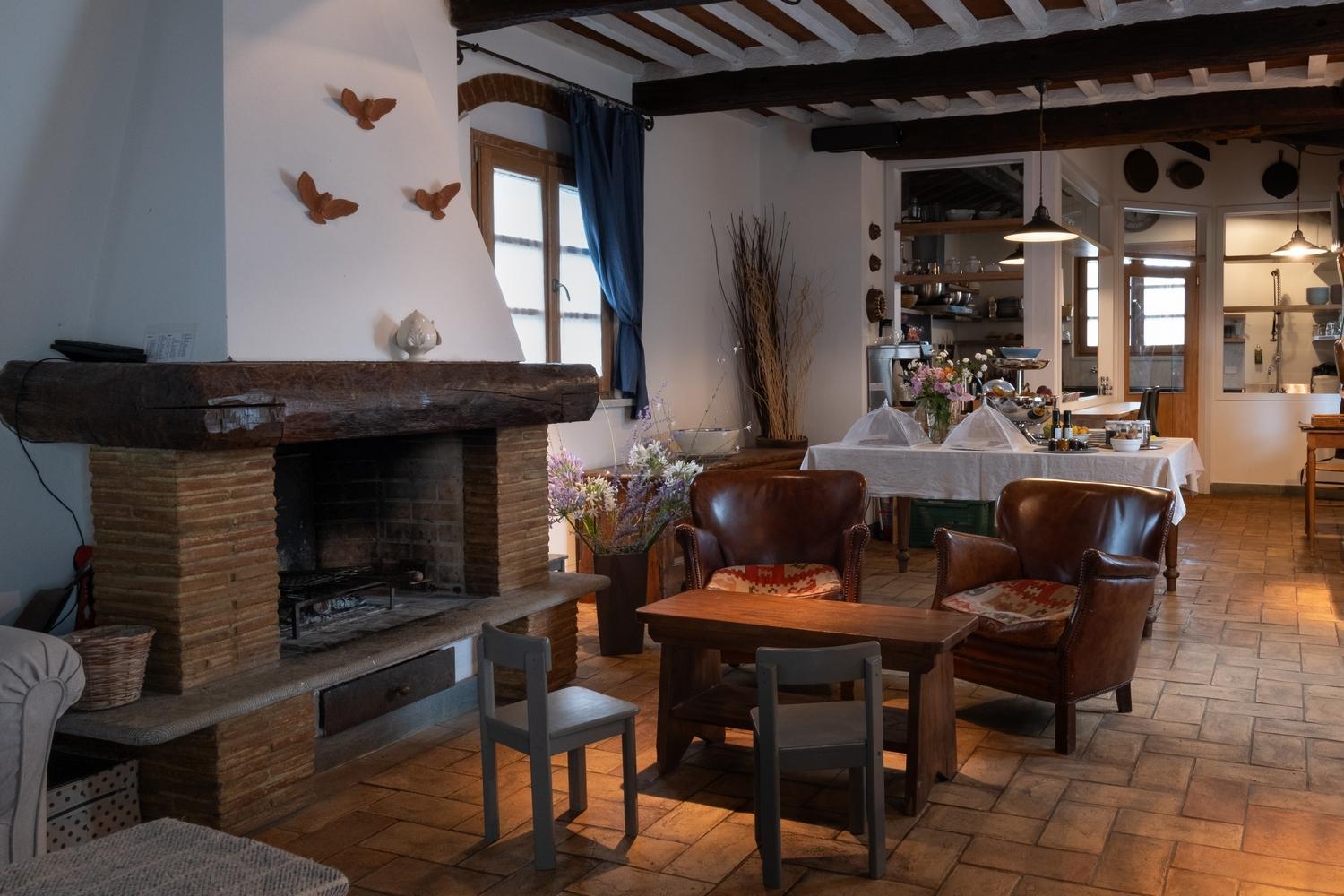 Olimagio Farm Stay With Animals And 25M Pool, Beach At Cycling Distance Pietrasanta Exterior foto