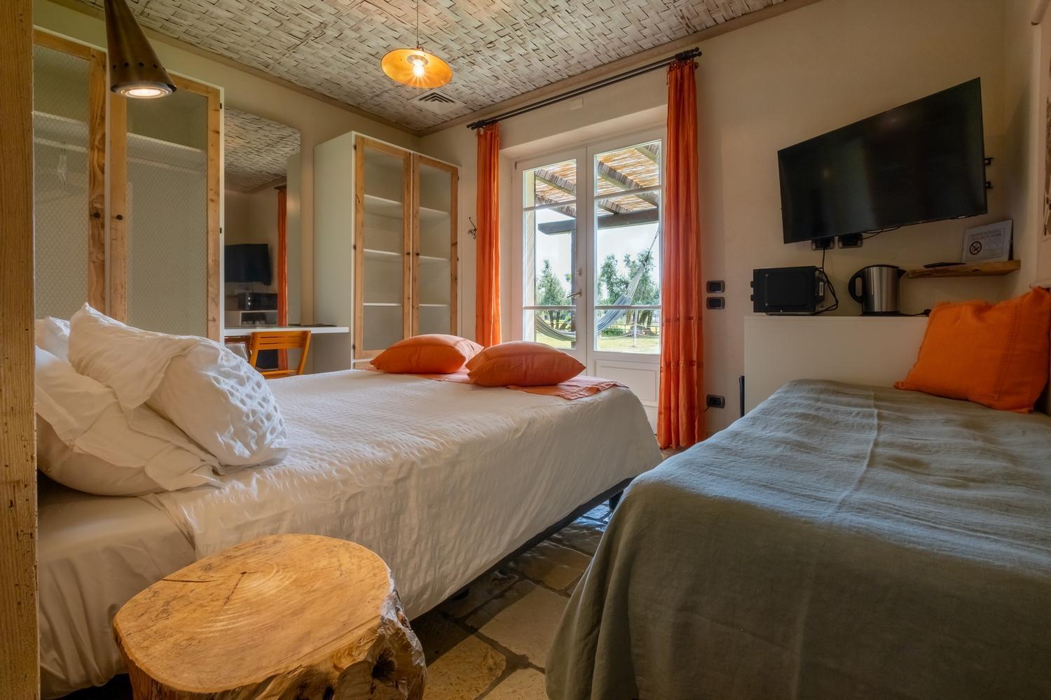 Olimagio Farm Stay With Animals And 25M Pool, Beach At Cycling Distance Pietrasanta Exterior foto